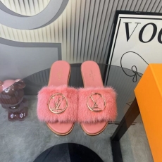 Louis Vuitton Slippers